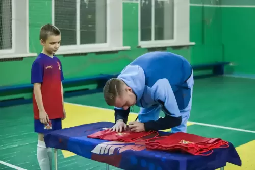 maksim-glushenkov-sportshkola-futbol-smolensk